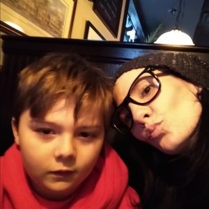 Meet your Posher, Laura